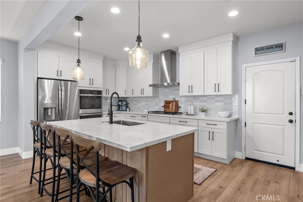 Image 14 of property listing at 25659 Foxglove Lane, Corona, CA 92883