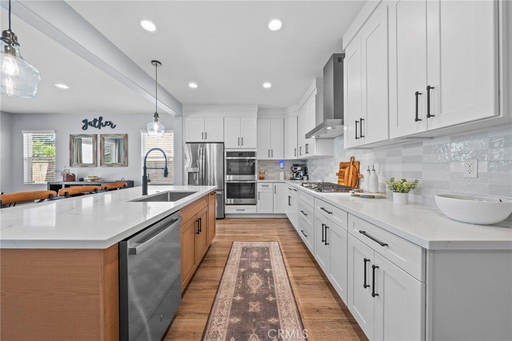 Image 17 of property listing at 25659 Foxglove Lane, Corona, CA 92883