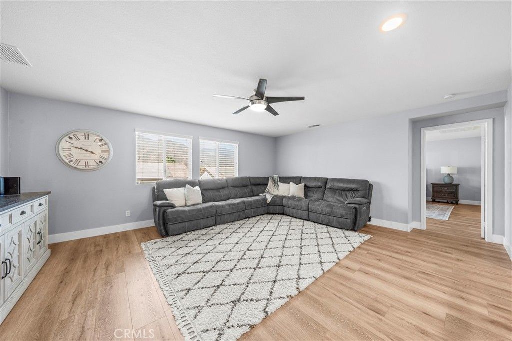 Image 33 of property listing at 25659 Foxglove Lane, Corona, CA 92883
