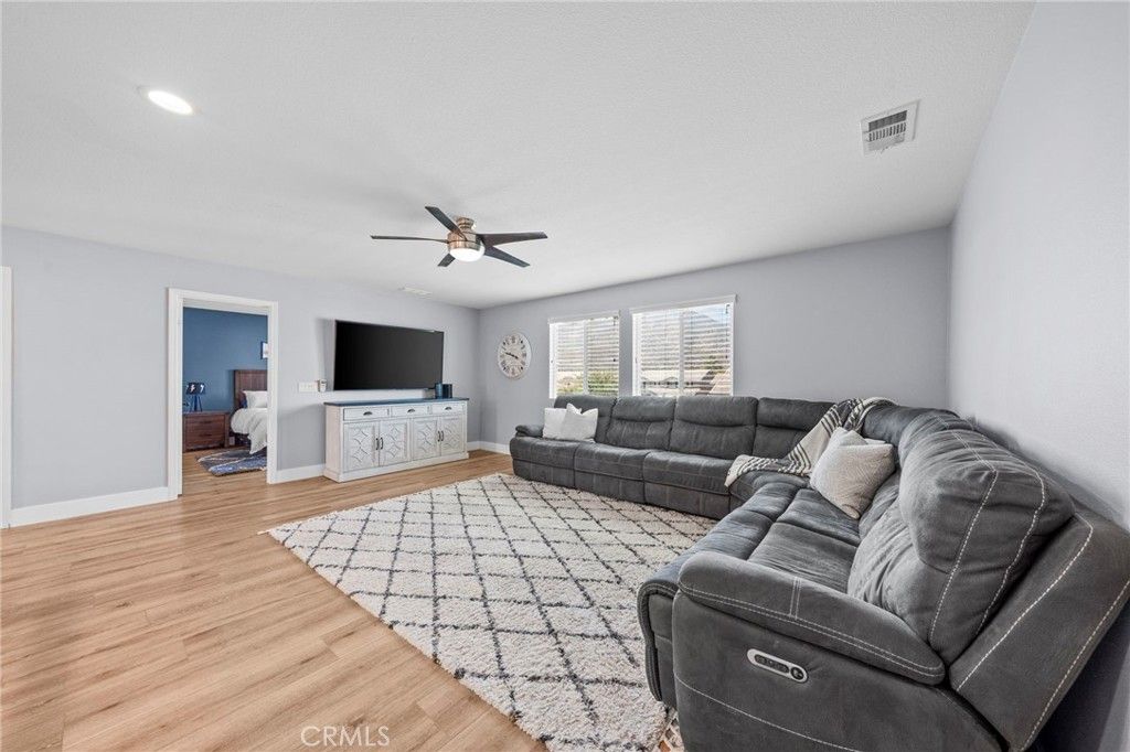 Image 35 of property listing at 25659 Foxglove Lane, Corona, CA 92883