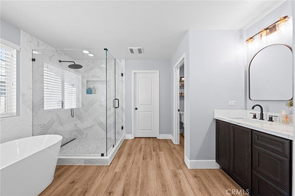 Image 39 of property listing at 25659 Foxglove Lane, Corona, CA 92883