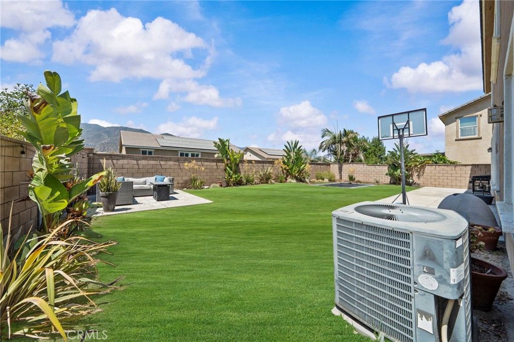 Image 54 of property listing at 25659 Foxglove Lane, Corona, CA 92883