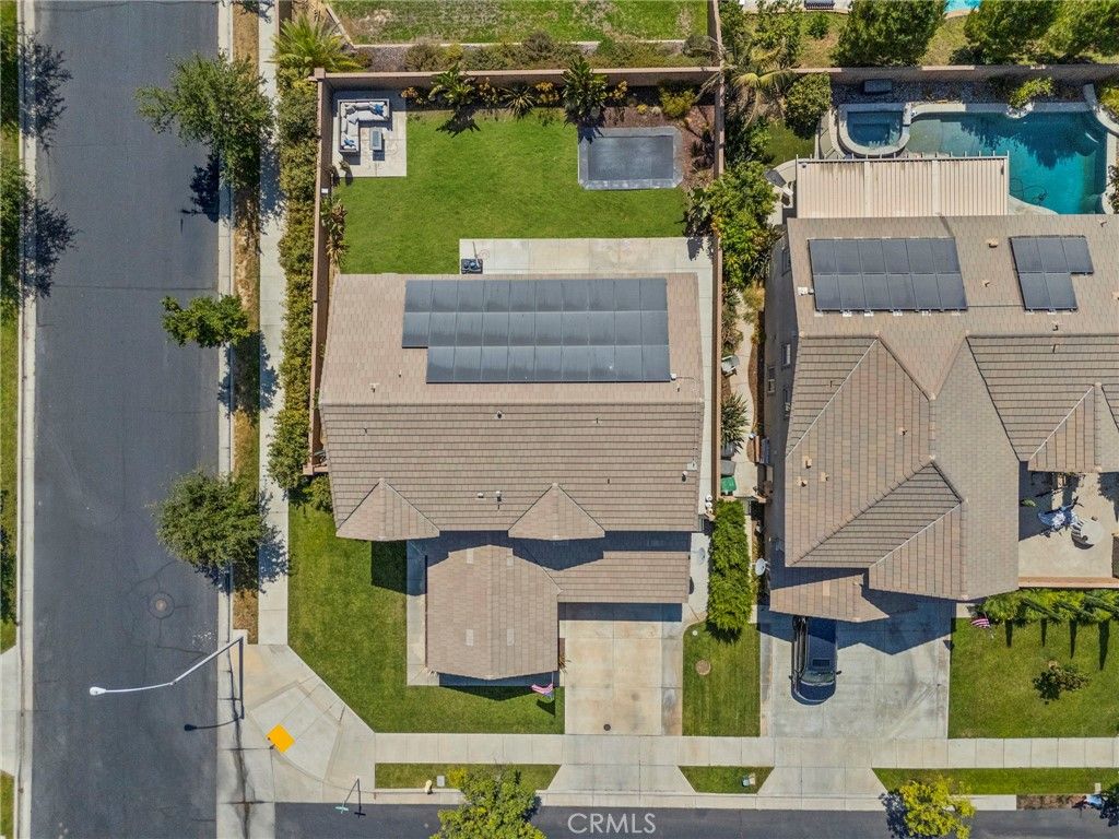 Image 59 of property listing at 25659 Foxglove Lane, Corona, CA 92883