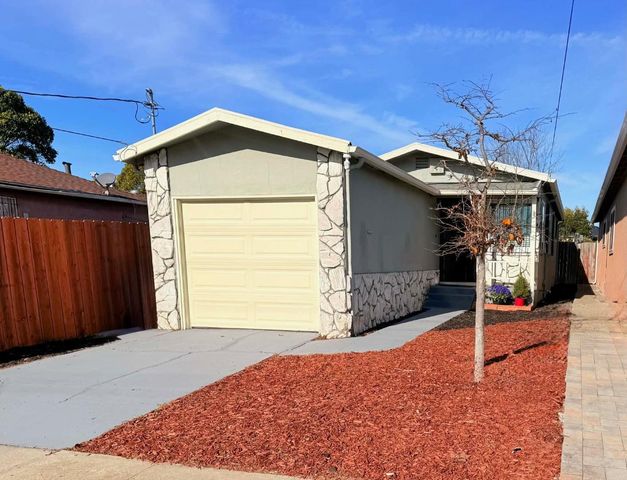 2317 Virginia Avenue, Richmond, CA 94804