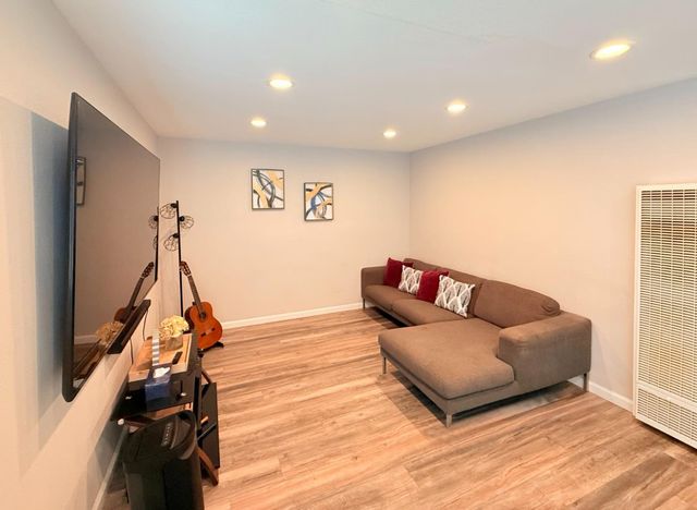 2317 Virginia Avenue, Richmond, CA 94804