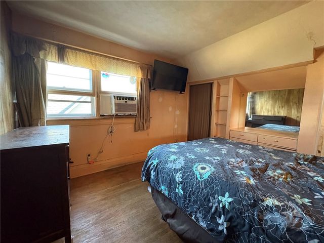 571 Flower City Park, Rochester, NY 14615