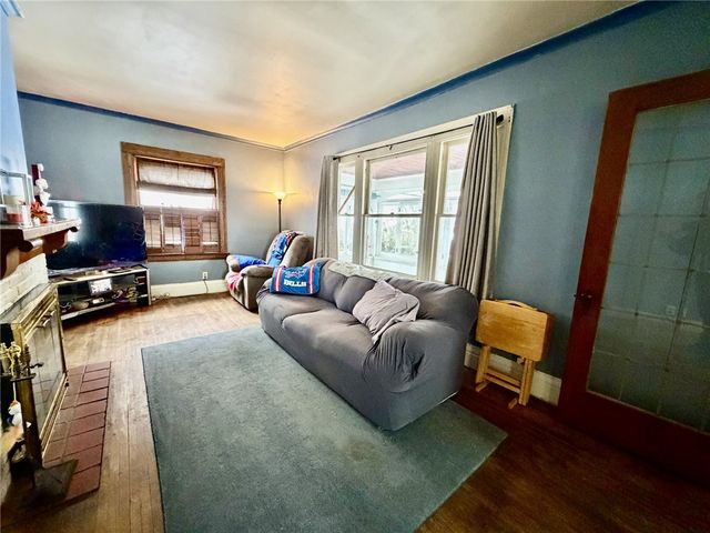 571 Flower City Park, Rochester, NY 14615