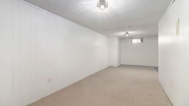6838 Bonnie Avenue Se, Gaines Twp, MI 49508