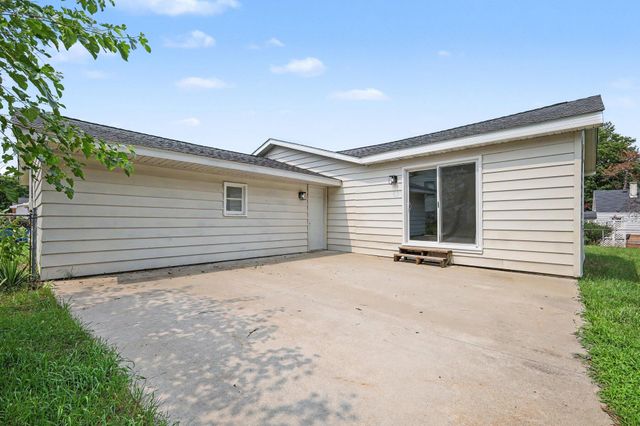 6838 Bonnie Avenue Se, Gaines Twp, MI 49508