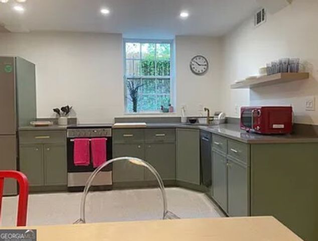 2511 Clairmont Road NE, Atlanta, GA 30329