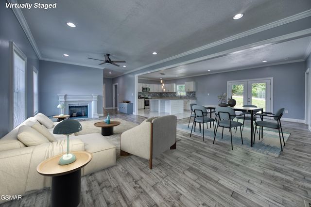 1014 Valley Home Road, Dandridge, TN 37725