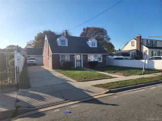 17 Denton Place, Roosevelt, NY 11575