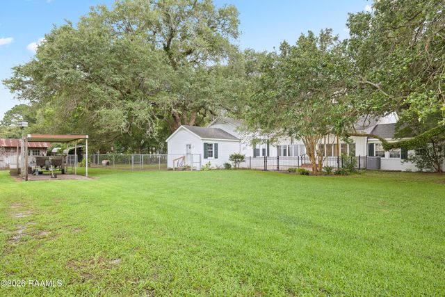 401 Parkview Drive, New Iberia, LA 70563