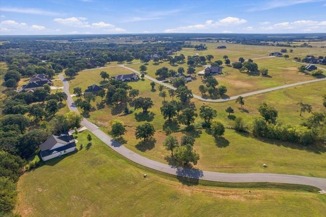 720 Pronghorn Drive, Gordonville, TX 76245