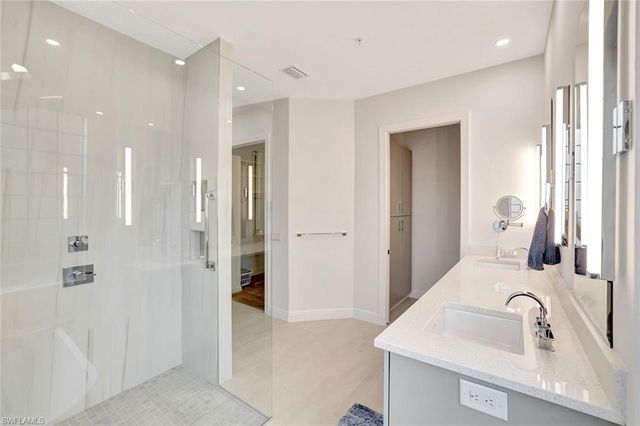 1438 Borghese LN # 101, Naples, FL 34114