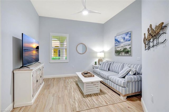 1438 Borghese LN # 101, Naples, FL 34114