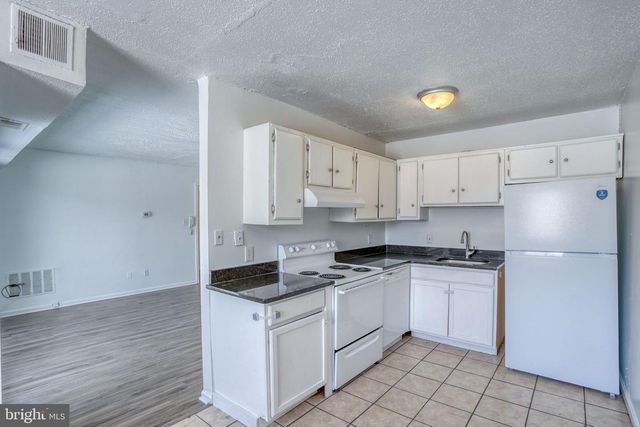 74 PAR HAVEN DR, Dover, DE 19904