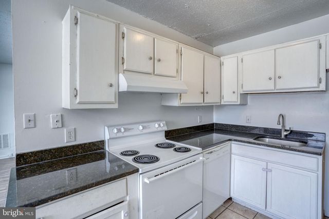 74 PAR HAVEN DR, Dover, DE 19904