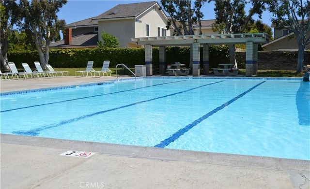 28 Timber Run 129, Irvine, CA 92614