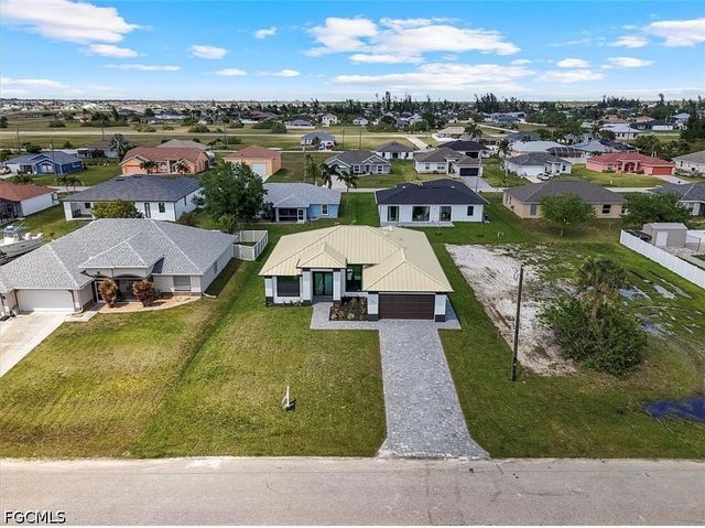 2903 NW 6th TER, Cape Coral, FL 33993