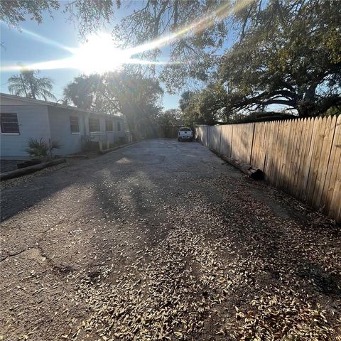 3618 E DR MARTIN LUTHER KING JR BOULEVARD, Tampa, FL 33610