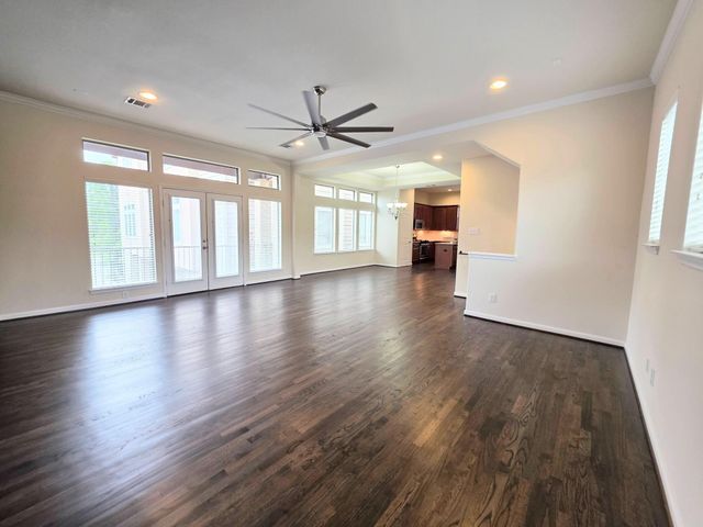 5210 Petty Street C, Houston, TX 77007
