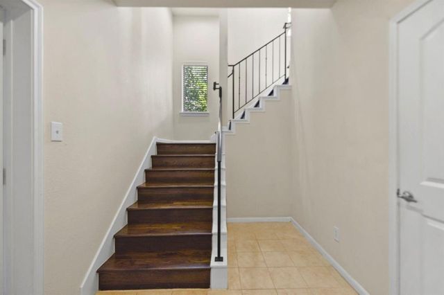 5210 Petty Street C, Houston, TX 77007