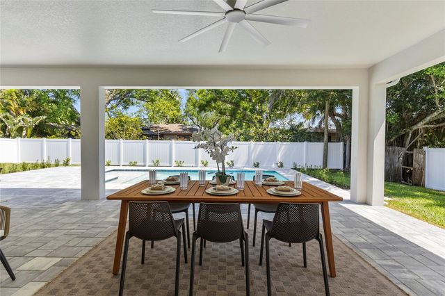 217 S SHADE AVENUE, Sarasota, FL 34237