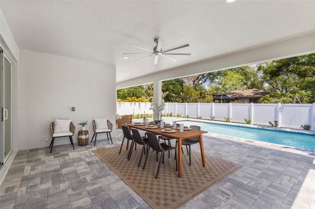 217 S SHADE AVENUE, Sarasota, FL 34237
