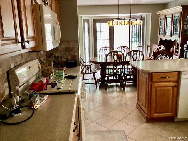 14446 SE Longview Drive, Sterling Heights, MI 48313