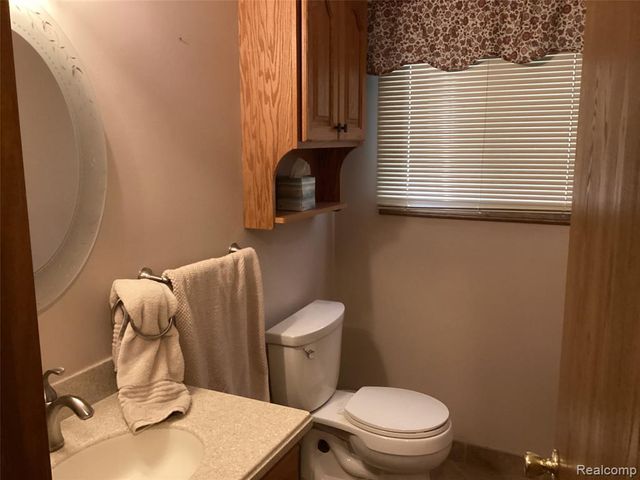 14446 SE Longview Drive, Sterling Heights, MI 48313