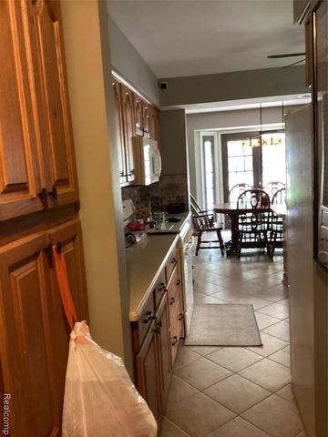 14446 SE Longview Drive, Sterling Heights, MI 48313