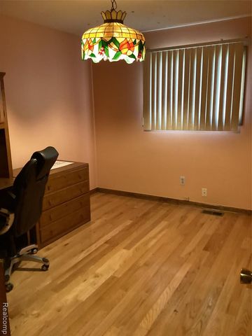 14446 SE Longview Drive, Sterling Heights, MI 48313