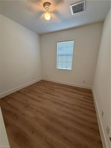 4717 28th ST SW, Lehigh Acres, FL 33973