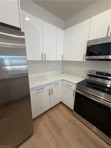 4717 28th ST SW, Lehigh Acres, FL 33973