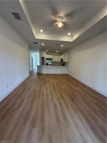 4717 28th ST SW, Lehigh Acres, FL 33973