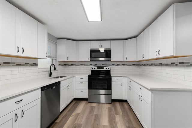 7415 SAN SALVADORE DRIVE, Port Richey, FL 34668