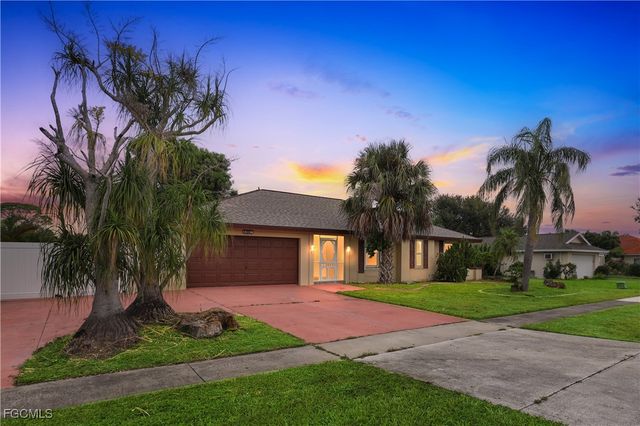 4301 Orange Grove BLVD, North Fort Myers, FL 33903