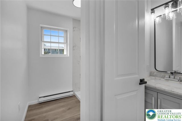 1925 Maria Lane, South Whitehall Twp, PA 18104