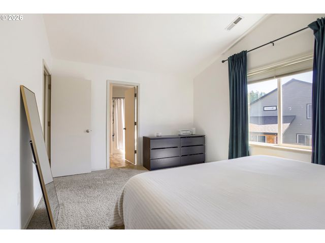 5478 J St, Washougal, WA 98671