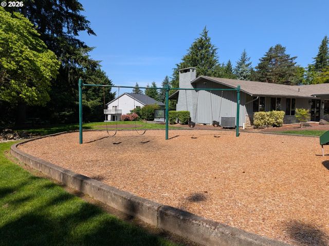5478 J St, Washougal, WA 98671