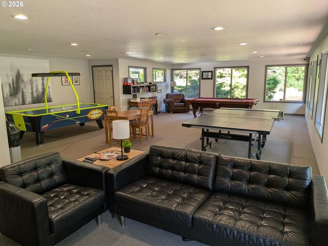 5478 J St, Washougal, WA 98671