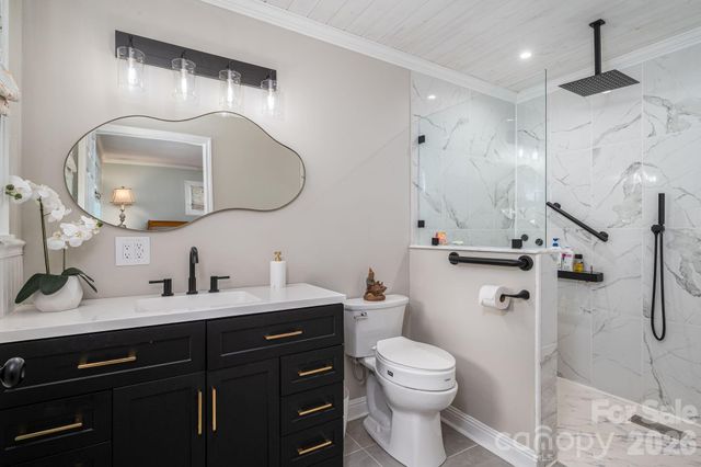 403 W Old Post Road, Cherryville, NC 28021
