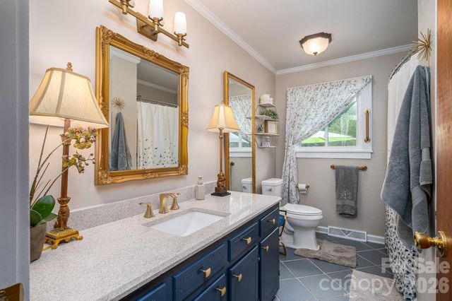 403 W Old Post Road, Cherryville, NC 28021