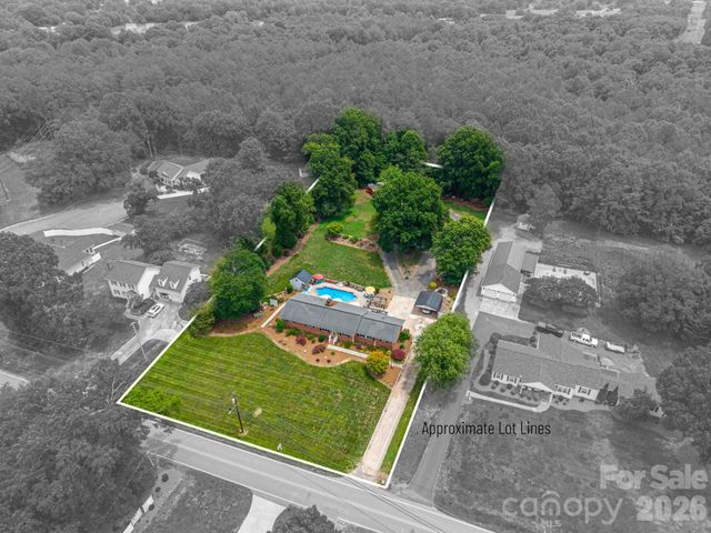 403 W Old Post Road, Cherryville, NC 28021