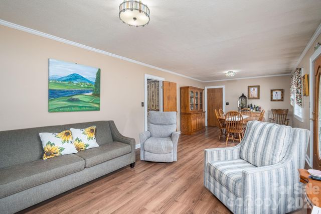 403 W Old Post Road, Cherryville, NC 28021