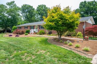 403 W Old Post Road, Cherryville, NC 28021