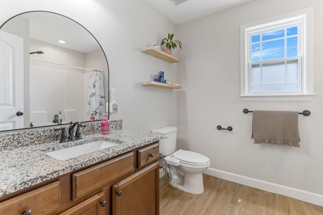 222 R C Thompson Road, Chesnee, SC 29323