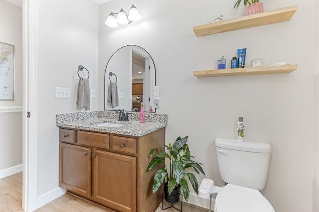 222 R C Thompson Road, Chesnee, SC 29323