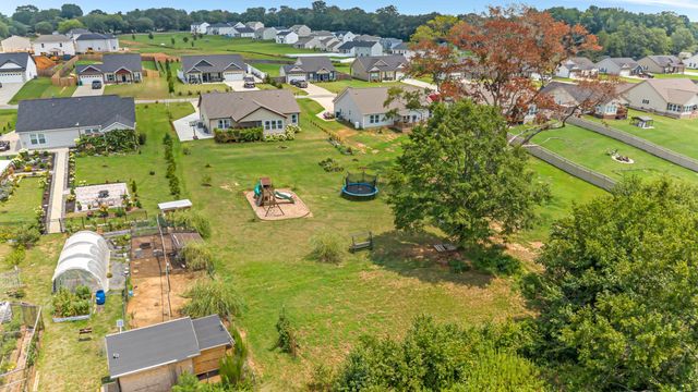 222 R C Thompson Road, Chesnee, SC 29323
